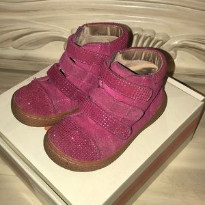 Livie & Luca Jamie Magenta Sparkle Shimmer Girls 8